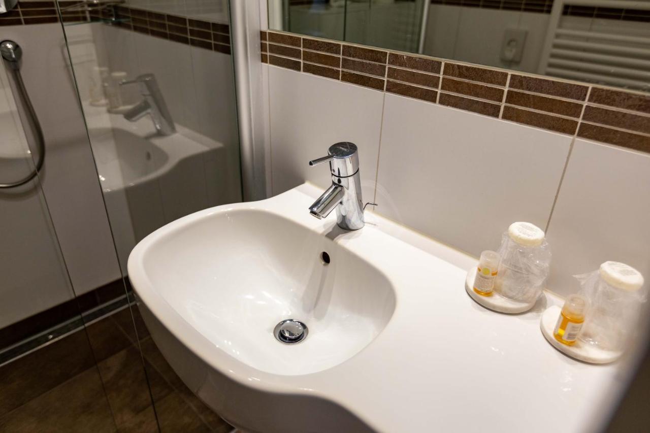 Hotel Schyrenhof Scheyern Екстериор снимка