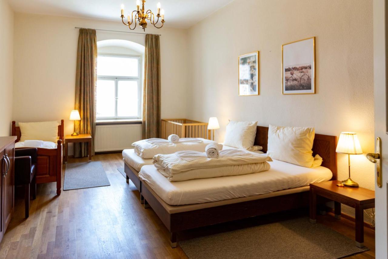 Hotel Schyrenhof Scheyern Екстериор снимка